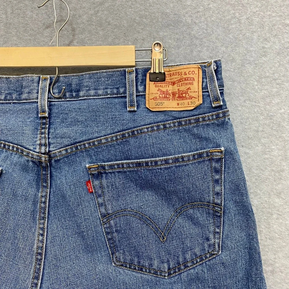 Levis these levis